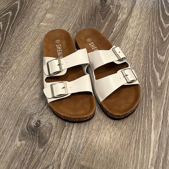 SHEIN Shoes - DOUBLE STRAP SANDALS